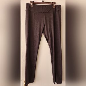 2X black snake print leggings